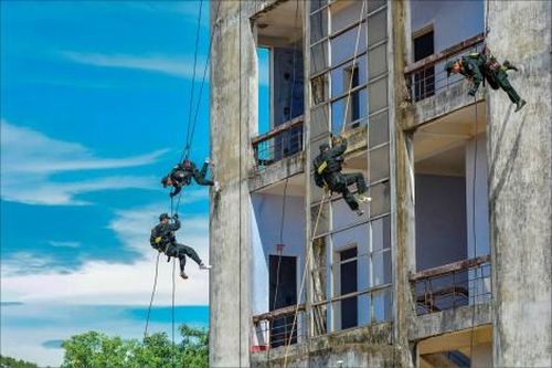 Chính trị - Xã hội An ninh - Quốc Phòng 'Lá chắn thép' trong phòng, chống tội phạm