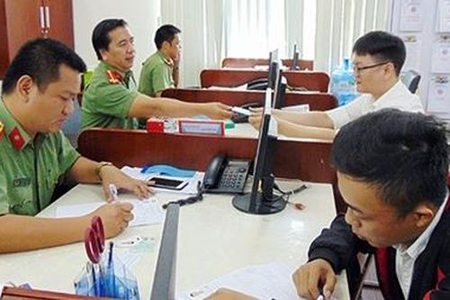 Cách làm hay trong cải cách thủ tục xuất nhập cảnh tại Quảng Nam