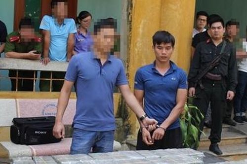 Thêm vụ vận chuyển trái phép 100 bánh heroin được phát hiện ở Hòa Bình