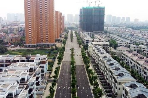 Hà Nội: Mục sở thị đường Nguyễn Văn Huyên kéo dài trước ngày khánh thành khiến BĐS Hồ Tây sôi động