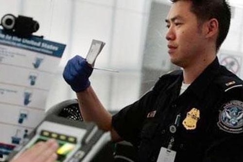 Ứng dụng AI trong kiểm soát xuất nhập cảnh