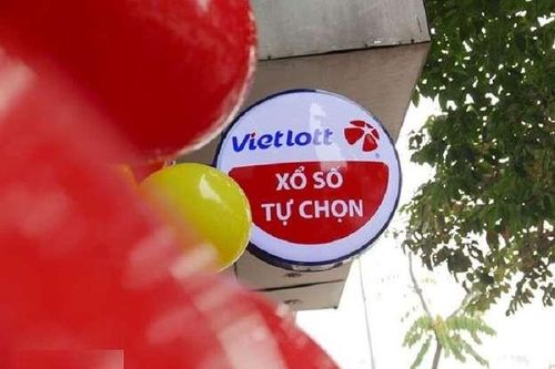 Jackpot 'nổ' đặc biệt, khách hàng số đỏ trúng gần trăm tỷ đồng