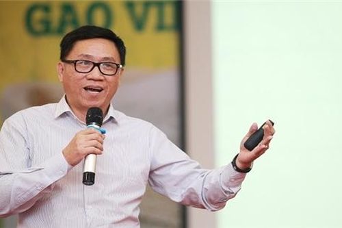 Kế hoạch 100 tỷ USD và bí mật bữa ăn hữu cơ cho người Việt của Chủ tịch Vinamit