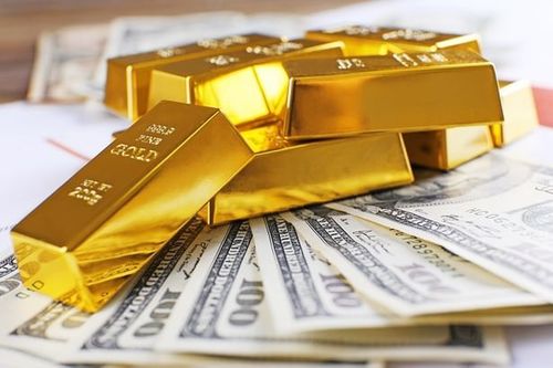 Giá vàng hôm nay 21/7, chạm mốc lịch sử 1.450 USD/ounce
