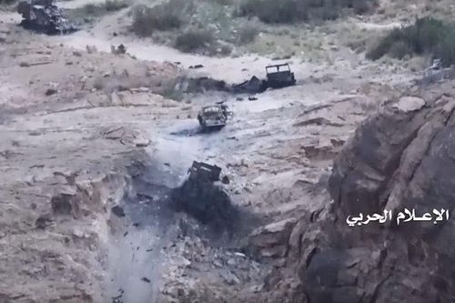 Houthi phá hủy loạt cơ giới quân sự ngay trên đất Ả rập Xê út