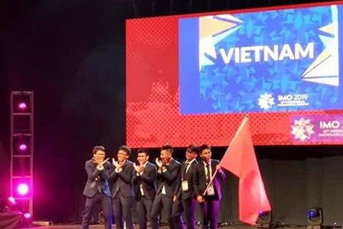 Việt Nam xuất sắc giành 2 Huy chương Vàng Olympic Toán quốc tế 2019