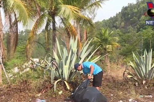 Người nhặt rác dưới đáy biển Đà Nẵng