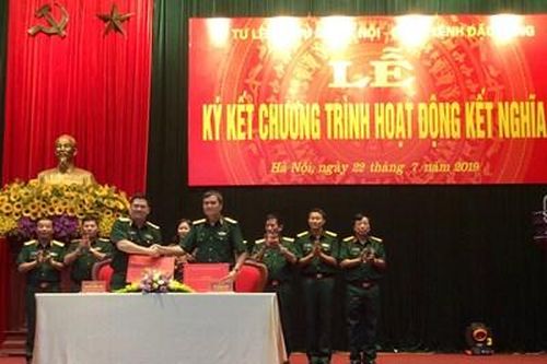 Bộ tư lệnh Thủ đô Hà Nội và Bộ tư lệnh Đặc công ký kết chương trình hoạt động kết nghĩa