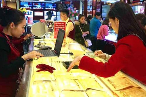 Giá vàng trong nước tuần qua: Vượt mốc cao nhất trong 6 năm