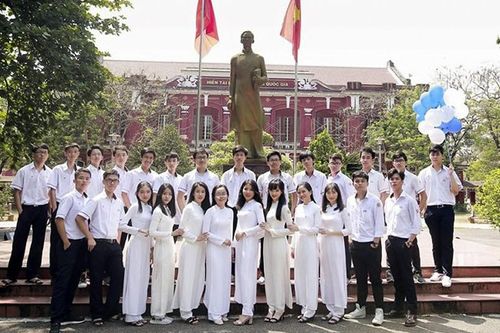 Lớp học 'đặc biệt' trong kỳ thi THPT quốc gia