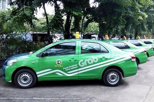 Thủ tướng yêu cầu nghiên cứu hủy quy định gắn hộp đèn trên nóc 'xe công nghệ'