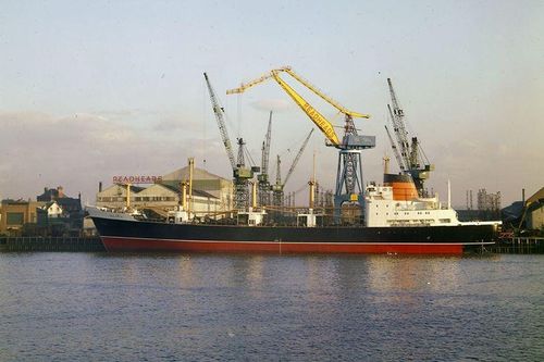 Tàu vận tải Hàn Quốc bị toán cướp tấn công gần Eo biển Singapore