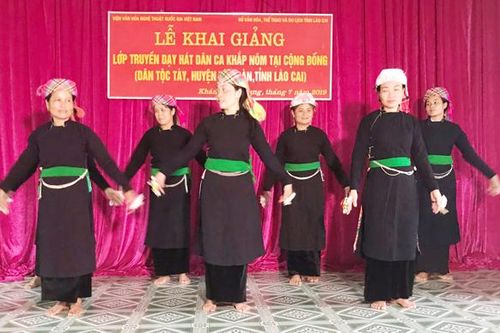Mở lớp truyền dạy nghệ thuật Khắp Nôm tại huyện Văn Bàn