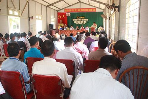 Tổ đại biểu số 2 HĐND tỉnh tiếp xúc cử tri tại xã Chiềng Lương