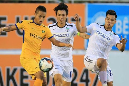 Tuấn Anh nói điều bất ngờ khi ghi siêu phẩm xé lưới SLNA