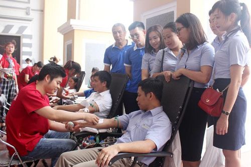 Luôn trách nhiệm với cộng đồng