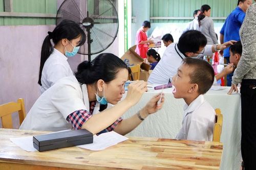 Đôn đốc thực hiện bảo hiểm y tế học sinh năm học 2019-2020