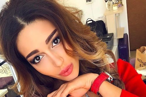 Nhan sắc quyến rũ của hoa hậu người Nga vừa ly hôn cựu vương Malaysia