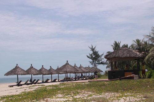 Đà Nẵng: Xây dựng bãi đáp trực thăng khi chưa được phép