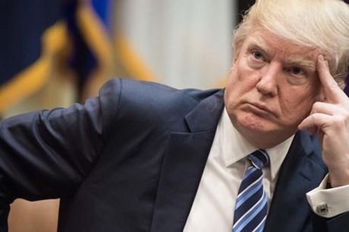 Ông Trump đồng ý 'cấp phép kịp thời' cho các giao dịch với Huawei