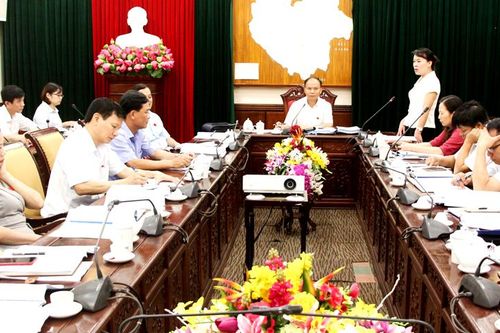 Đề xuất nhiều giải pháp phát triển kinh tế - xã hội