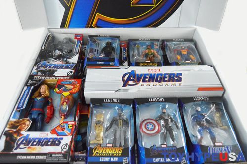 Nhà sản xuất đồ chơi 'Avengers: Endgame' tháo chạy khỏi Trung Quốc