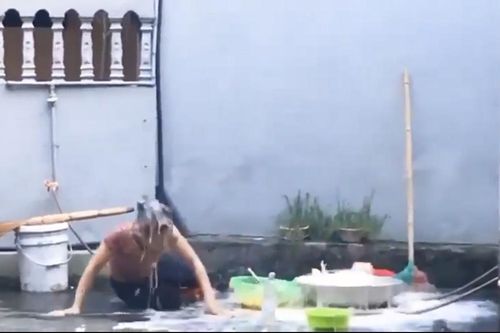Youtube ở Việt Nam: Bao giờ nội dung mới... sạch?