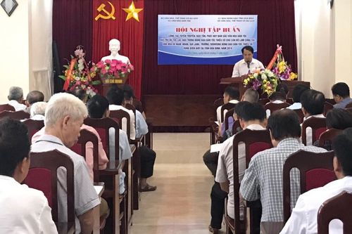Tập huấn công tác tuyên truyền bảo tồn, phát huy bản sắc văn hóa dân tộc