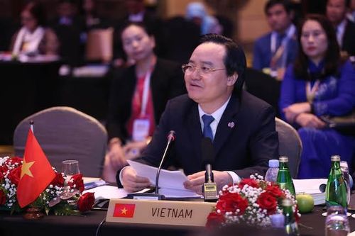 ASEAN bàn giải pháp xây dựng môi trường giáo dục thực chất