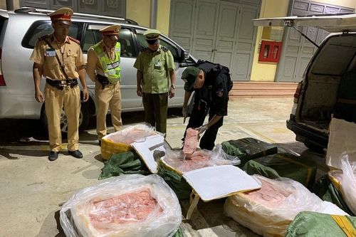 Lạng Sơn: Thu giữ 900kg nầm lợn không rõ nguồn gốc