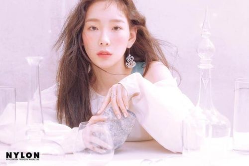 Trưởng nhóm Girls' Generation - Taeyeon tham gia Hội chữ thập đỏ Hàn Quốc để giúp đỡ cộng đồng!