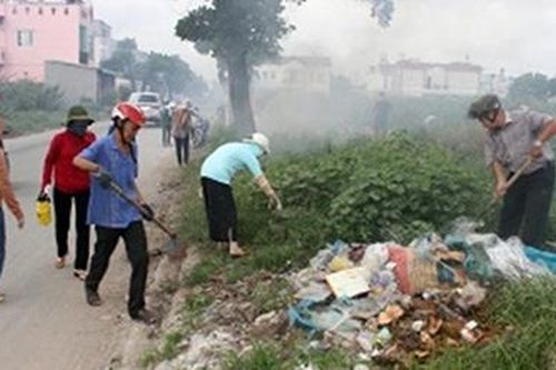 Treo thưởng cho người phát hiện hành vi đổ trộm rác