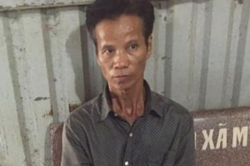 Chích điện giết vợ cũ bất thành, quay sang cưỡng bức