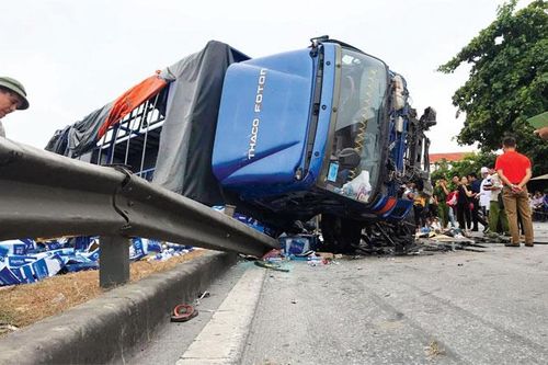 'Cung đường tử thần' trên Quốc lộ 5: Tai họa được dự báo trước