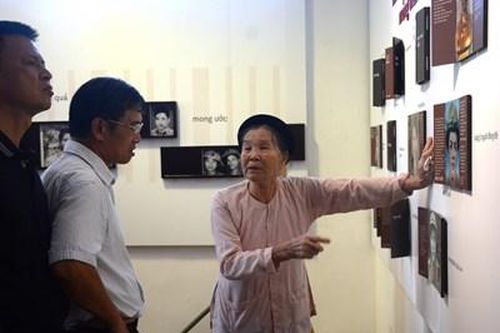 Triển lãm 'Ký ức về liệt sĩ làng Lai'