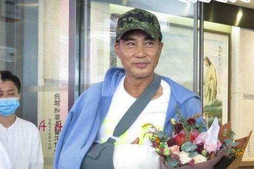 Nhậm Đạt Hoa xuất viện sau vụ bị đâm, không truy tố hung thủ