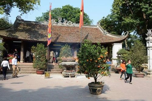 Sơn Tây khai thác thế mạnh từ du lịch tâm linh