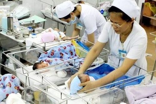 Việt Nam khống chế thành công tốc độ tăng dân số