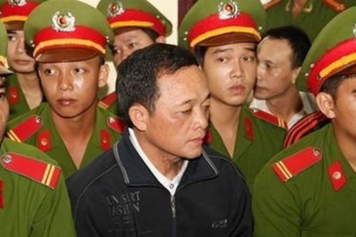 Khi đồng tiền làm tha hóa lương tâm?