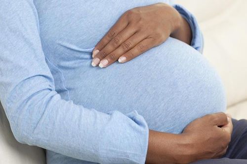 Con gái hạ sinh em bé, người mẹ mới phát hiện sự thật bàng hoàng