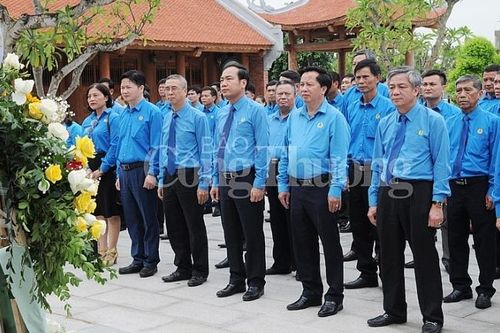 Công đoàn Công Thương Việt Nam dâng hương tưởng niệm đồng chí Nguyễn Đức Cảnh