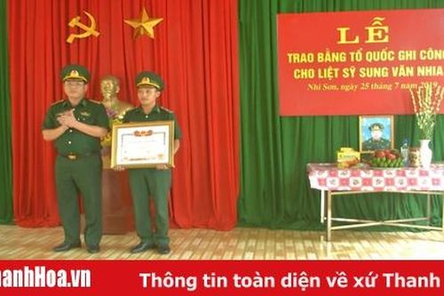 Trao Bằng Tổ quốc ghi công cho Liệt sỹ Sung Văn Nhia