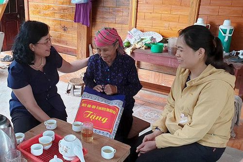 Trọn nghĩa tri ân