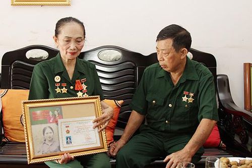 'Cô gái mở đường' năm xưa