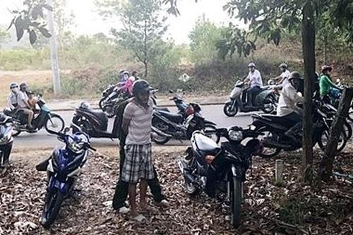 Cãi chày cãi cối dù bị bắt quả tang đang bán ma túy