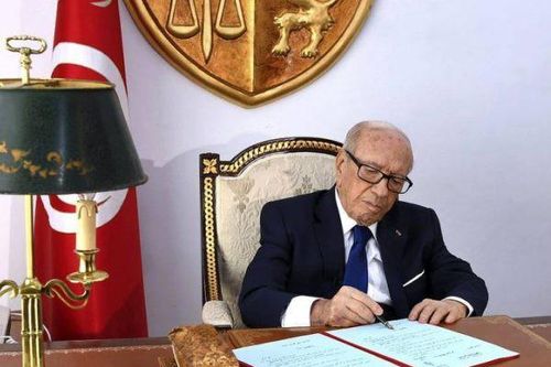 Tổng thống Tunisia qua đời ở tuổi 92