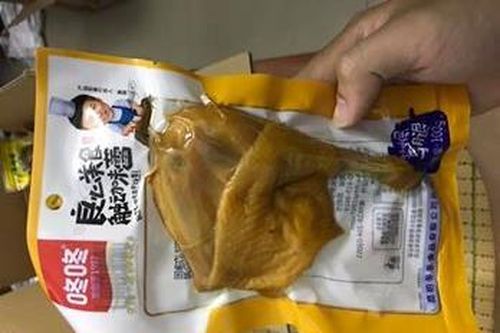 Đùi gà Trung Quốc để 1 năm không hỏng, giá từ 15.000 đồng/cái