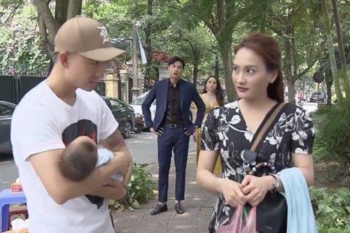 Những mối tình tay ba 'rối như canh hẹ' trong phim 'Về nhà đi con'