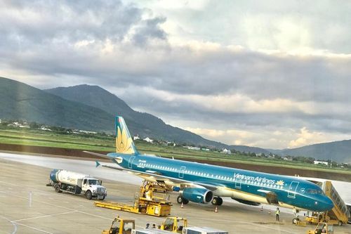 Vì sao máy bay của Vietnam Airlines phải hạ cánh khẩn cấp tại Đà Nẵng?