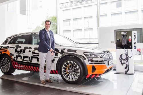 Audi mang chiếc SUV hoàn toàn chạy điện đầu tiên về Việt Nam